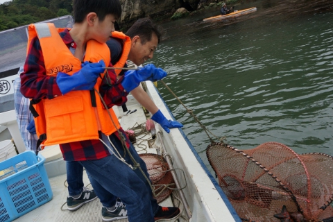 Basket Fishing Experience in Okumatsushima