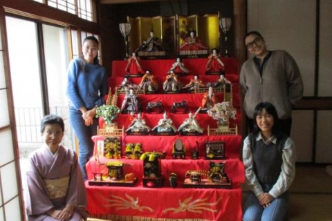 Let&#039;s  decorate Hina dolls!